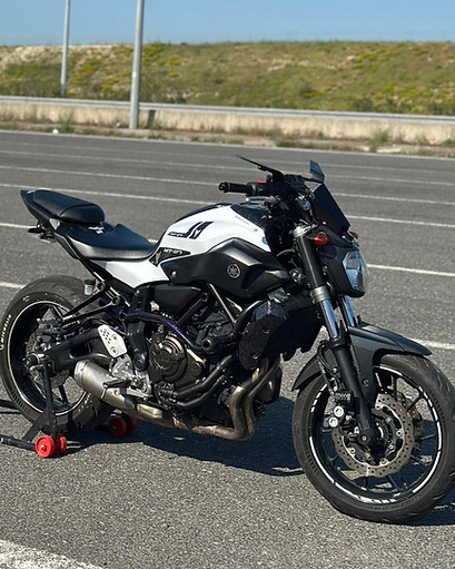Naked-Roadster Motosikletler